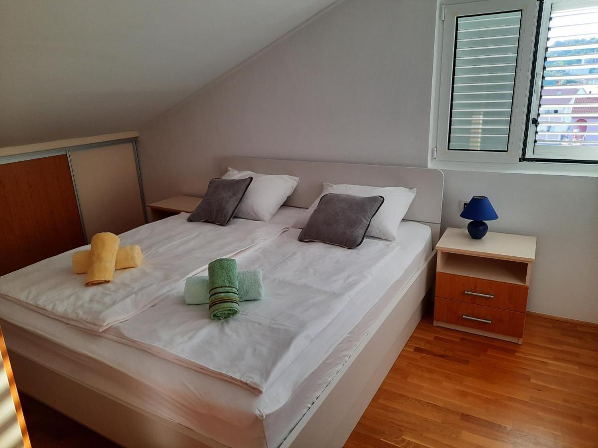 Apartman Martina Apartment Palit ภายนอก รูปภาพ